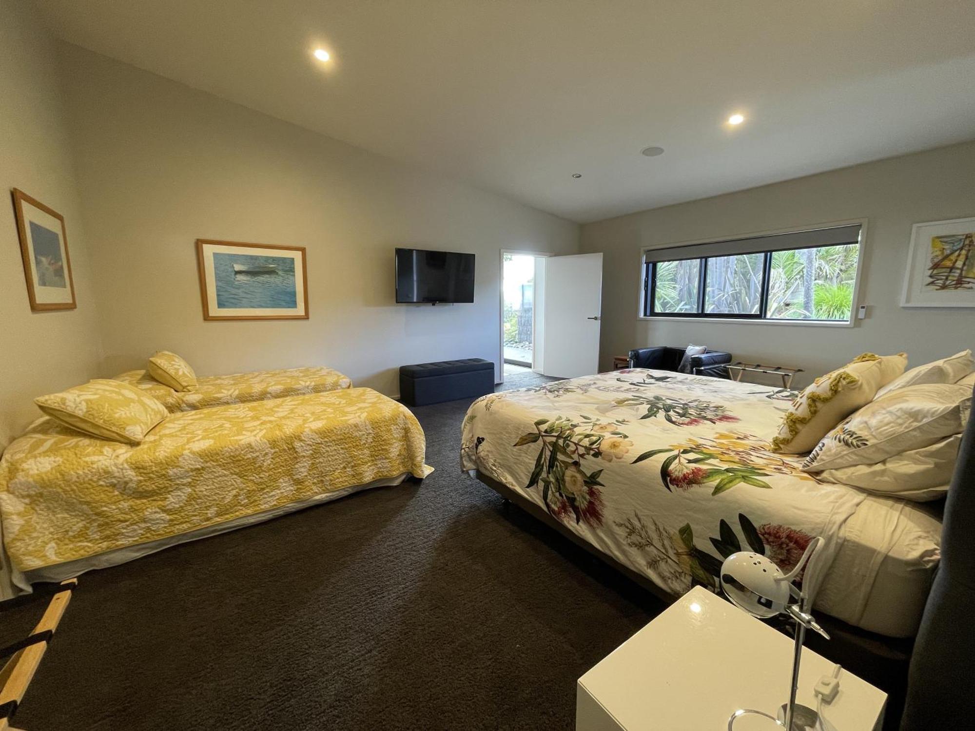 Matapouri & Tutukaka Spectacular Coastal Views- Aroha Luxury Guest Suite Eksteriør billede